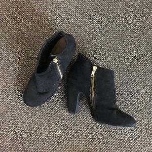 Fashionable Ankle Boot